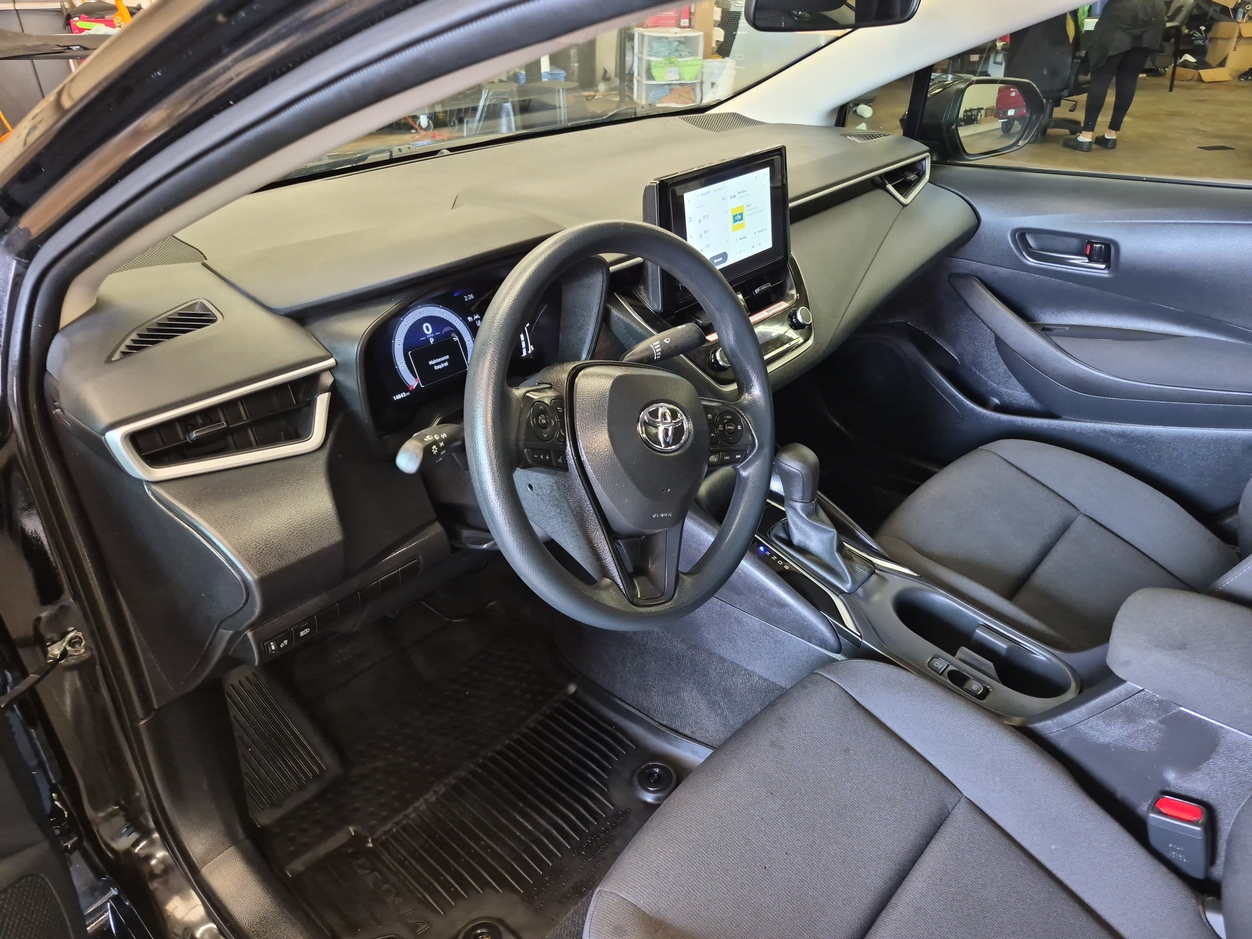 Used 2026 Toyota Corolla LE FWD image 17