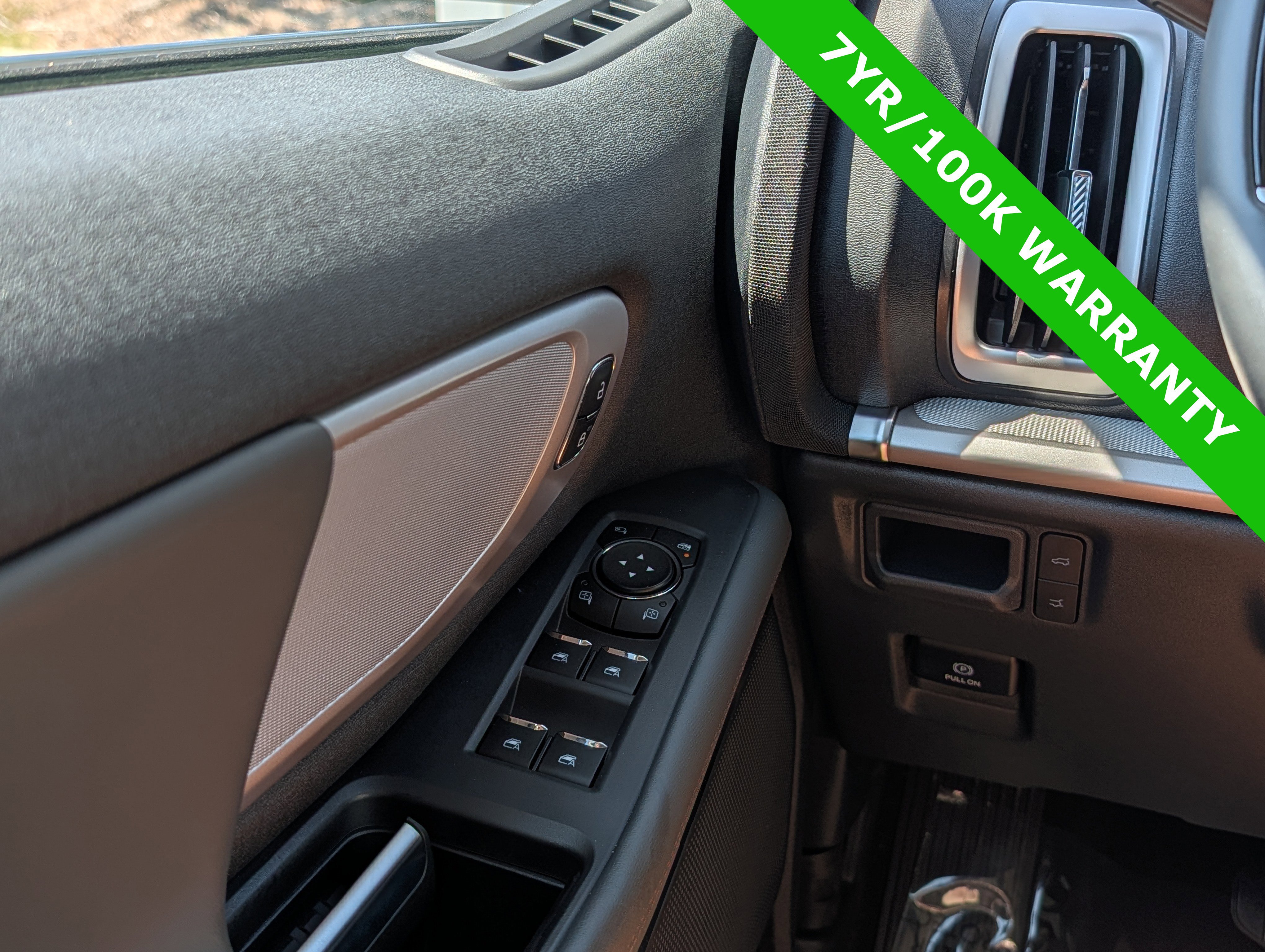 Certified 2025 Ford Expedition Active RWD image 28