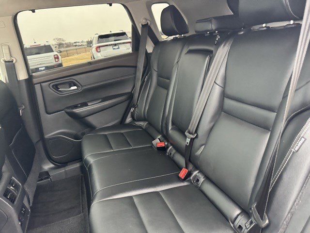 Used 2022 Nissan Rogue SL w/ SL Premium Package image 26