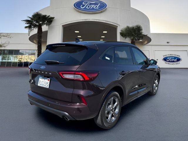 Certified 2023 Ford Escape ST-Line w/ Tech Pack #1 FWD image 6