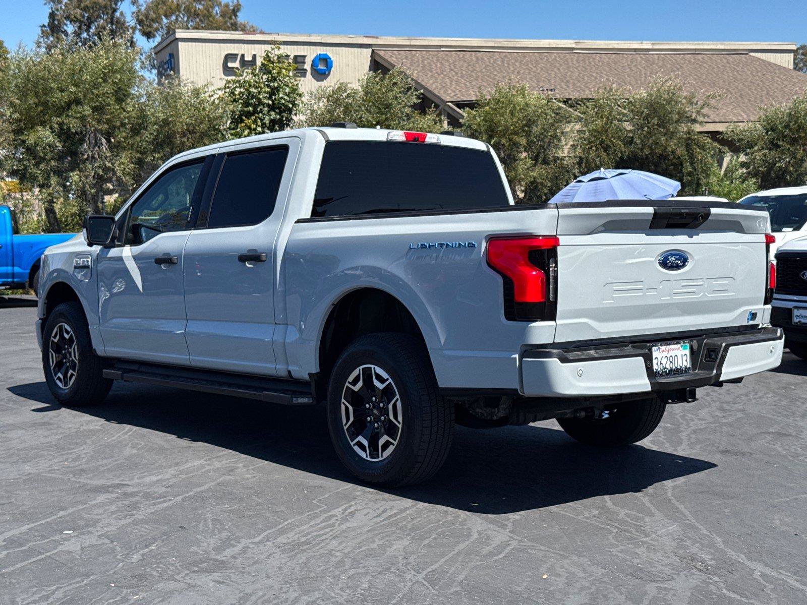 Certified 2023 Ford F150 Lightning XLT AWD/4WD image 13