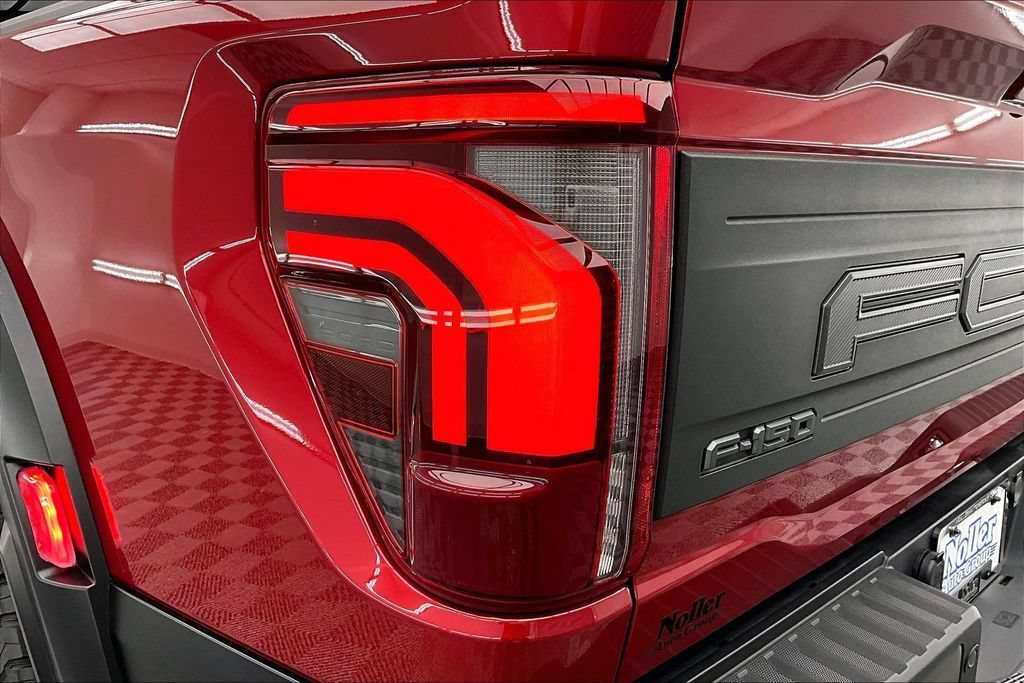 Certified 2025 Ford F150 Raptor AWD/4WD image 31