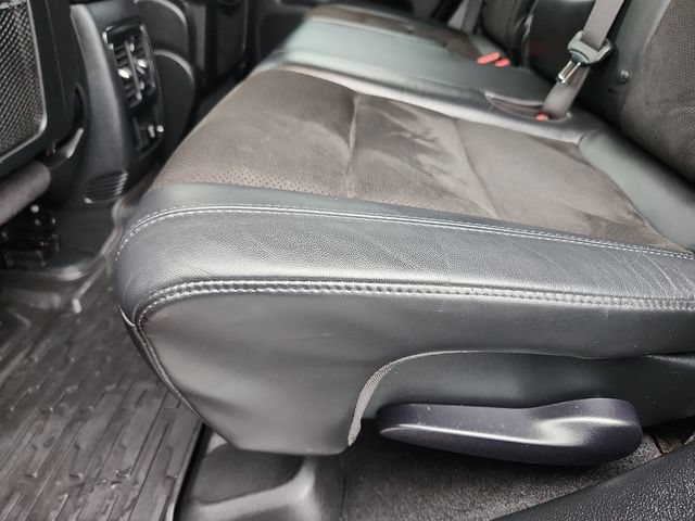 Used 2020 Jeep Grand Cherokee Altitude AWD/4WD image 26