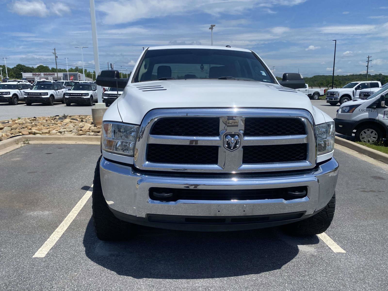 Used 2018 RAM 2500 Tradesman w/ Chrome Appearance Group AWD/4WD video 2