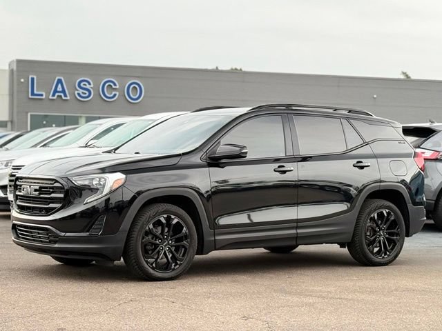 Used 2021 GMC Terrain SLE w/ Driver Convenience Package AWD/4WD image 1