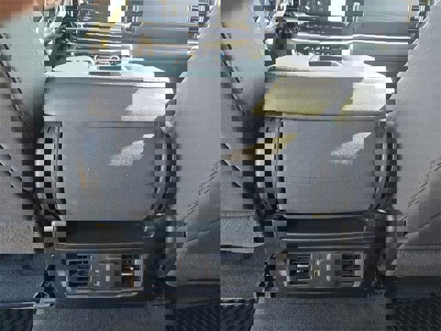 Used 2022 GMC Sierra 1500 Elevation image 16