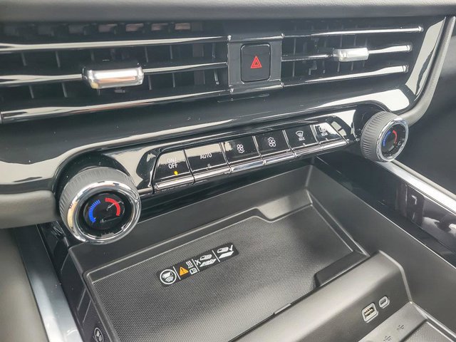Used 2025 Chevrolet Tahoe RST w/ Sun And Tow Package AWD/4WD image 24
