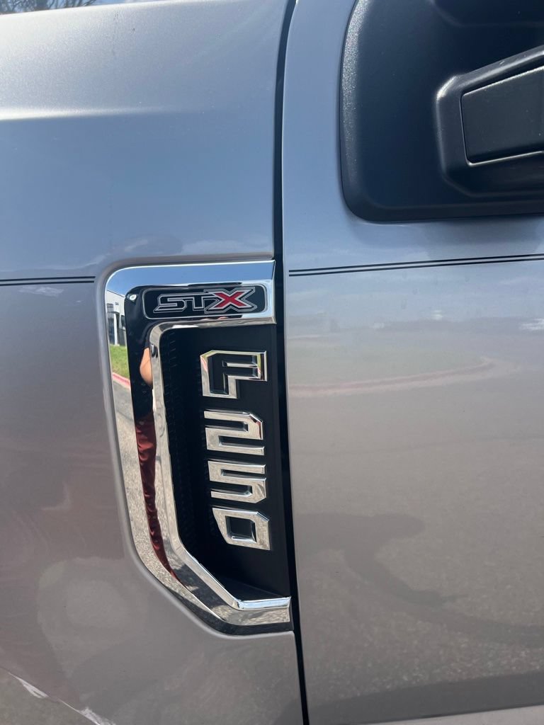 Certified 2021 Ford F250 XL w/ STX Appearance Package AWD/4WD image 8