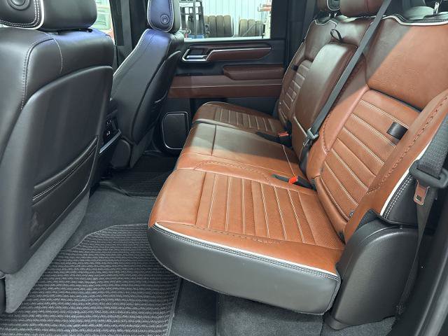 Used 2025 GMC Sierra 2500 Denali Ultimate w/ Max Trailering Package AWD/4WD image 25