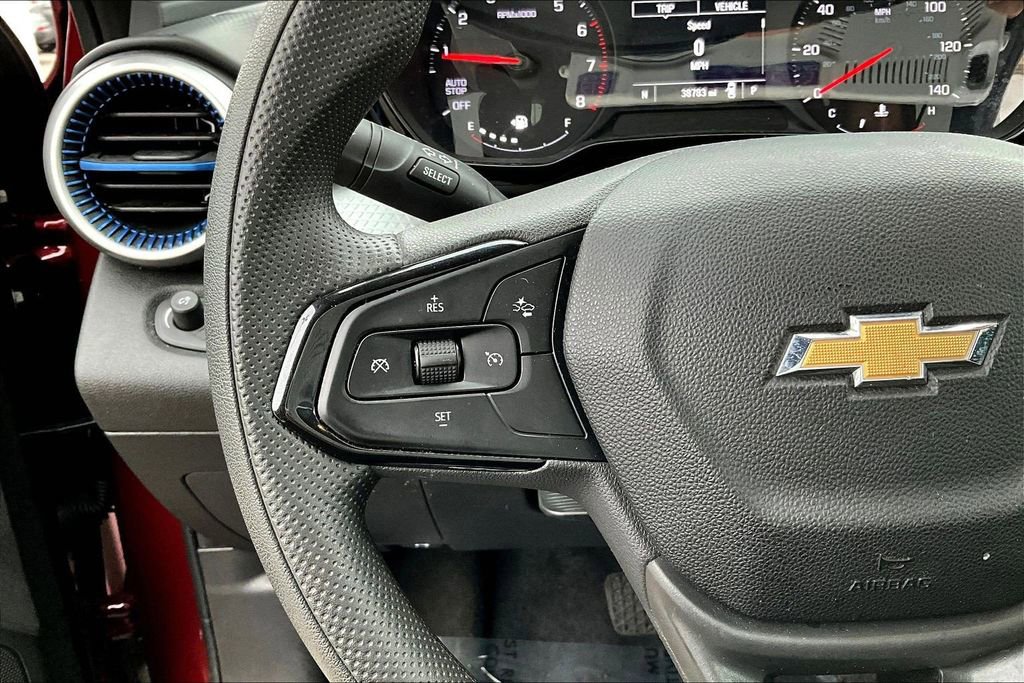 Used 2024 Chevrolet Trax LS w/ LS Convenience Package image 17