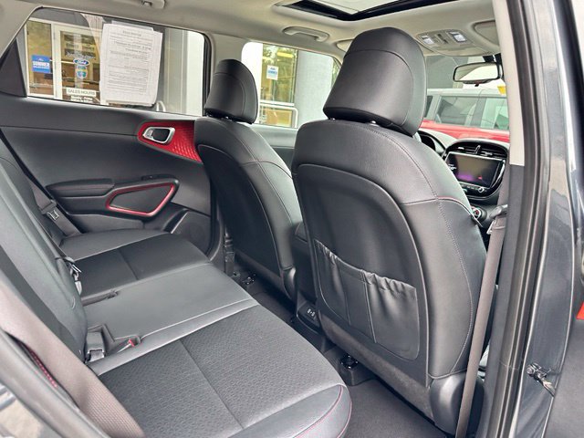 Used 2023 Kia Soul GT-Line FWD image 47