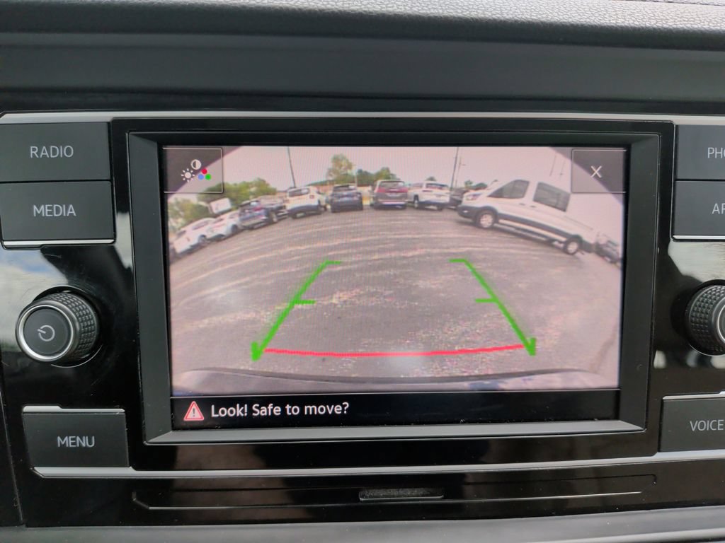 Used 2021 Volkswagen Jetta SE FWD image 12