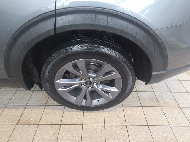 Certified 2022 Ford Explorer XLT w/ Equipment Group 202A image 16