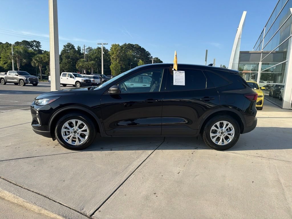 Certified 2025 Ford Escape Active FWD image 5