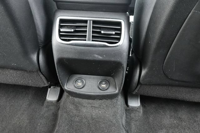 Used 2023 Hyundai Santa Fe SEL FWD image 34