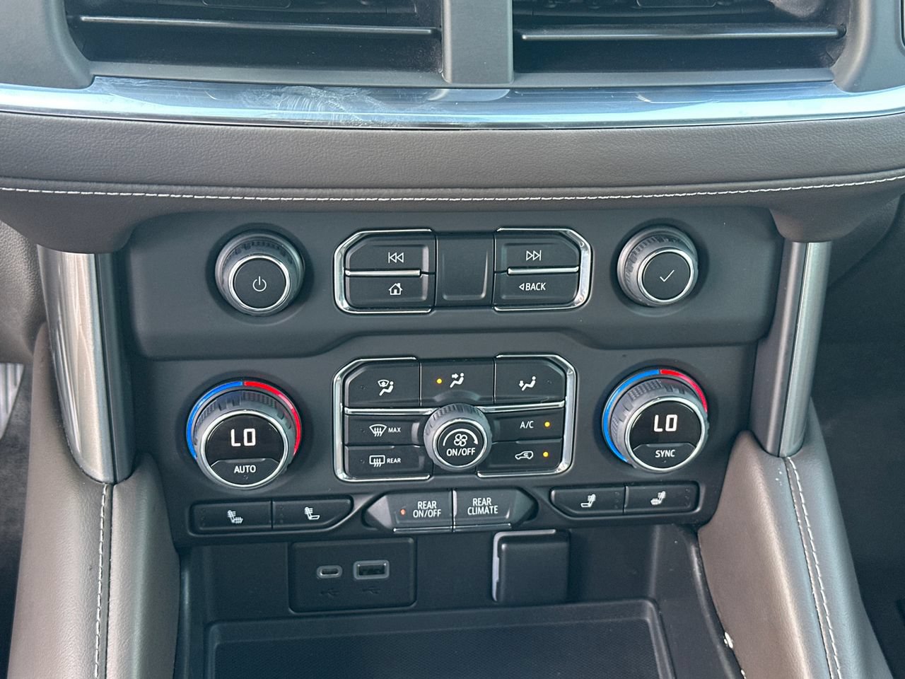 Used 2023 Chevrolet Tahoe LT RWD image 33
