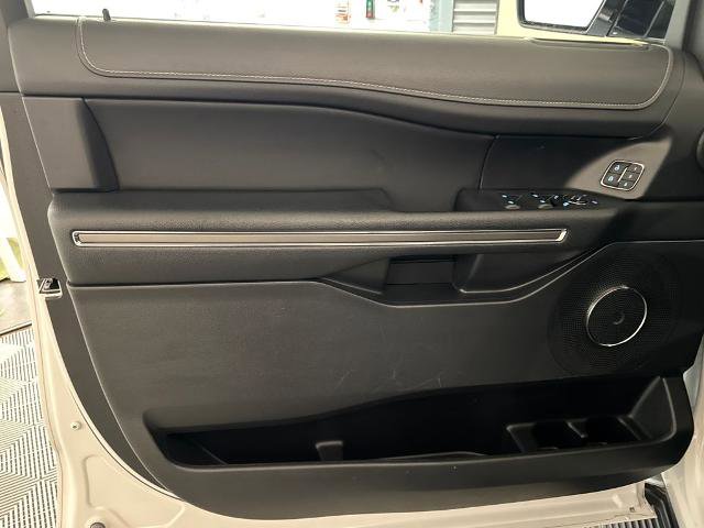 Certified 2024 Ford Expedition XLT image 16