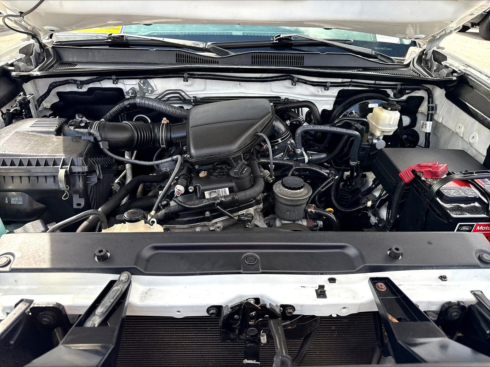 Used 2017 Toyota Tacoma SR5 w/ SR5 Appearance Package (SM) RWD image 35