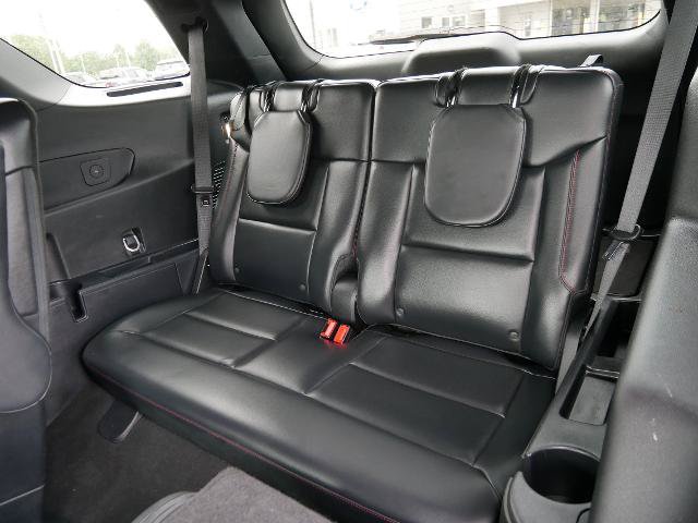 Certified 2025 Ford Explorer ST-Line AWD/4WD image 12