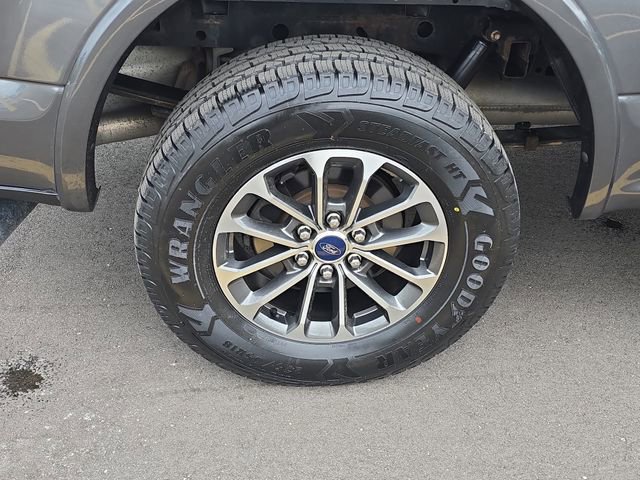 Certified 2018 Ford F150 XLT w/ Equipment Group 302A Luxury AWD/4WD image 5