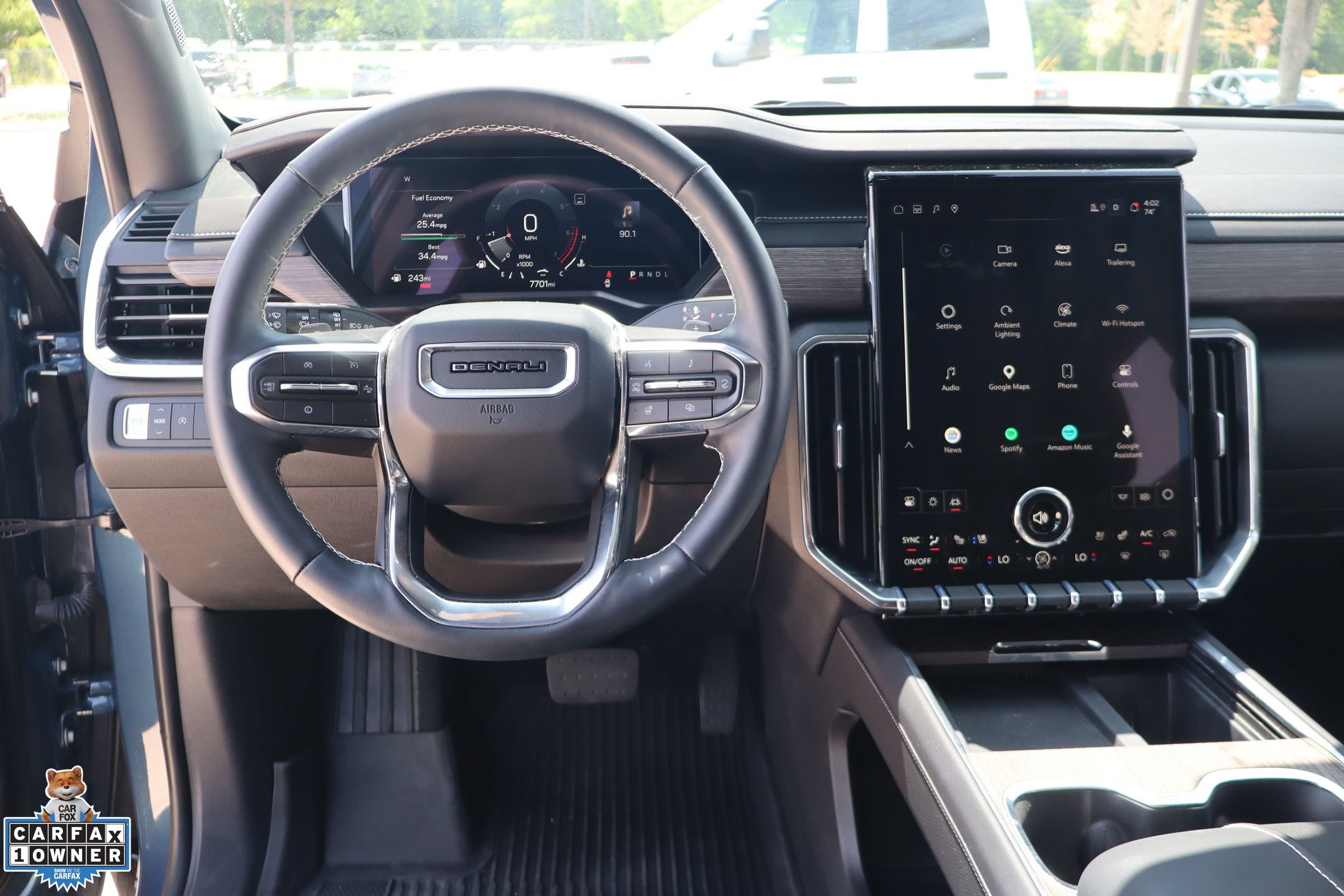 Used 2025 GMC Acadia Denali w/ LPO, Floor Liner Package FWD image 19