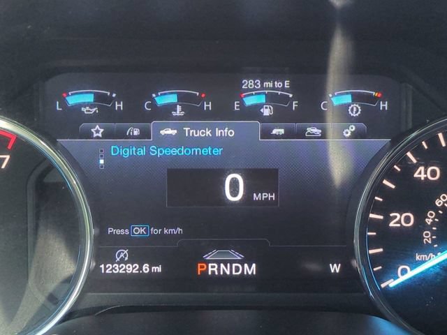 Certified 2019 Ford F150 Platinum w/ Equipment Group 701A Luxury AWD/4WD image 24