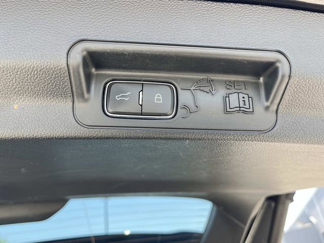 Certified 2023 Ford Explorer XLT w/ Equipment Group 202A AWD/4WD image 16