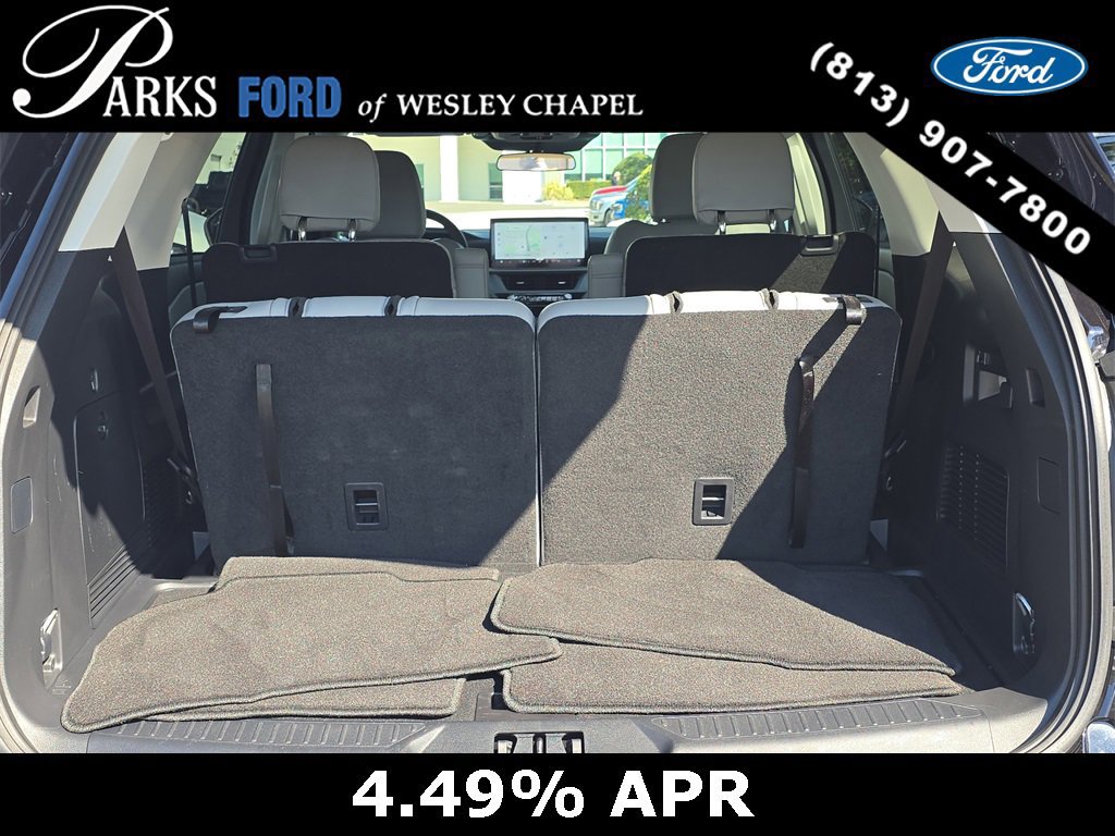 Certified 2025 Ford Explorer Active w/ Active Comfort Package image 8