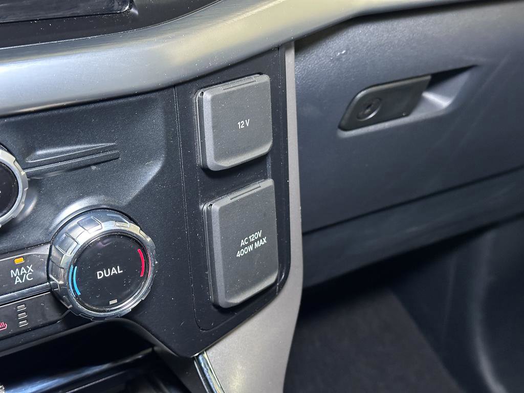 Certified 2023 Ford F150 Lariat w/ Equipment Group 502A High image 43