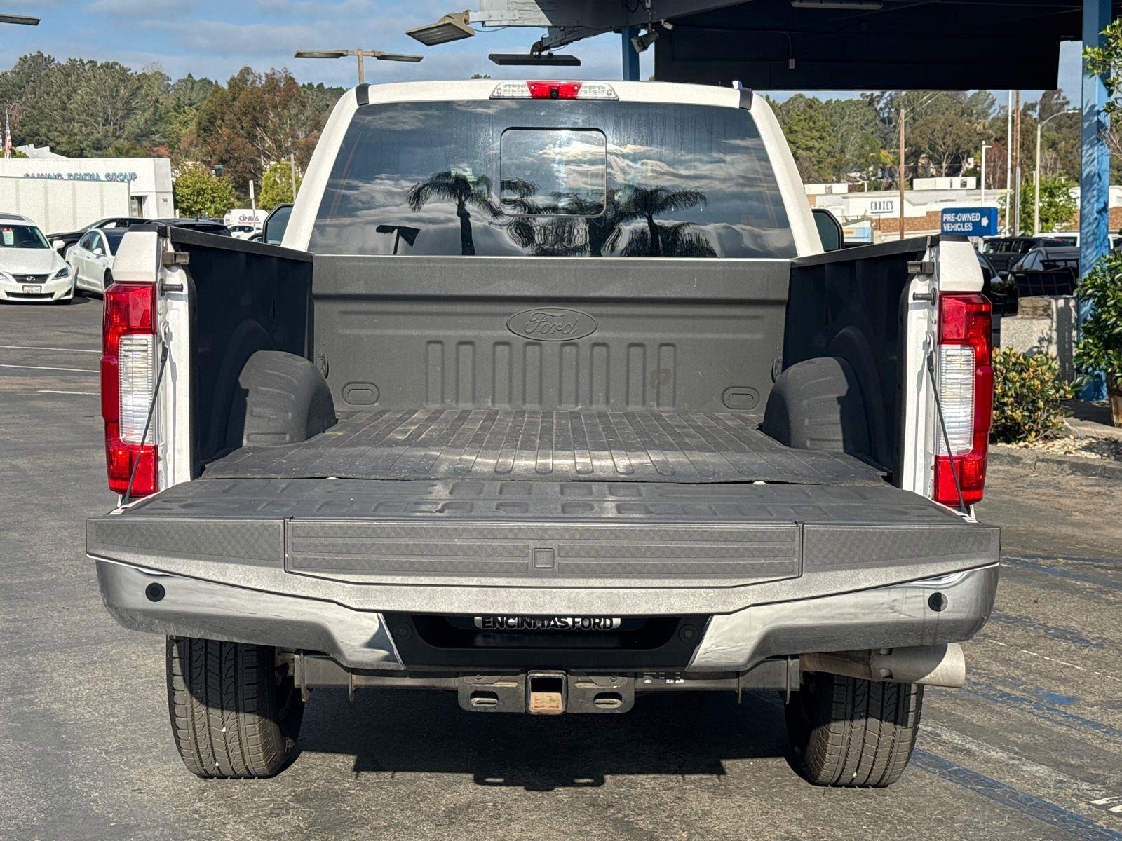 Certified 2019 Ford F250 Lariat w/ Lariat Value Package image 15