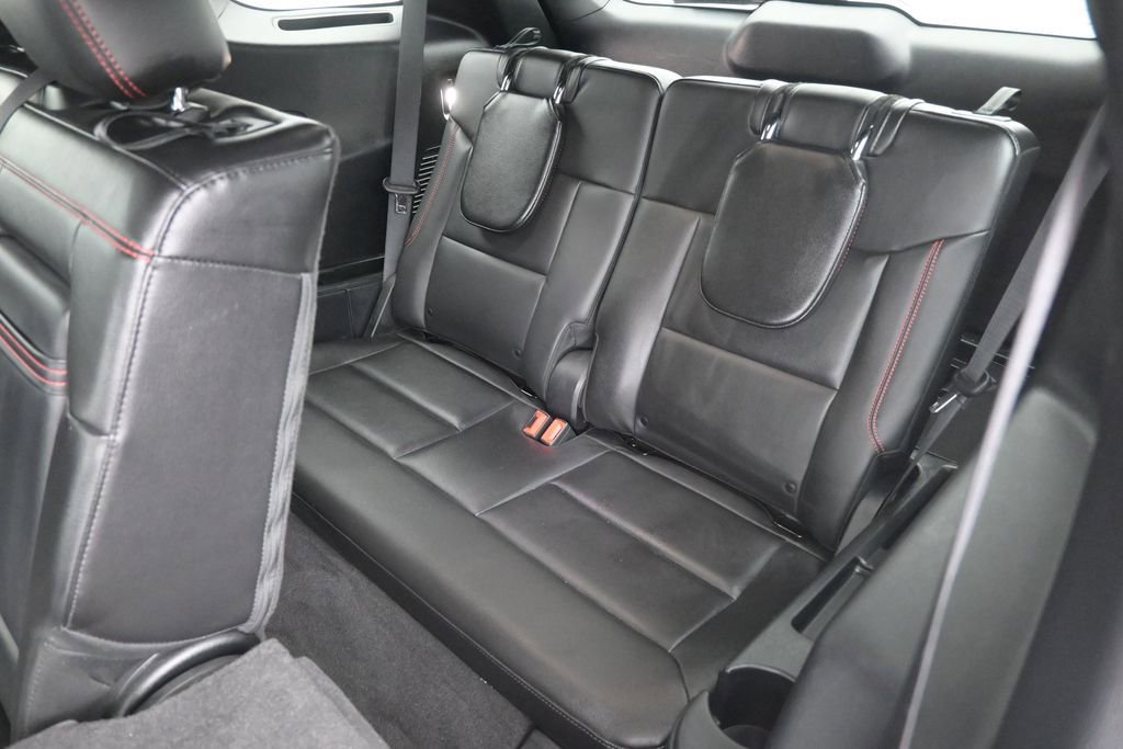 Certified 2022 Ford Explorer ST-Line RWD image 15