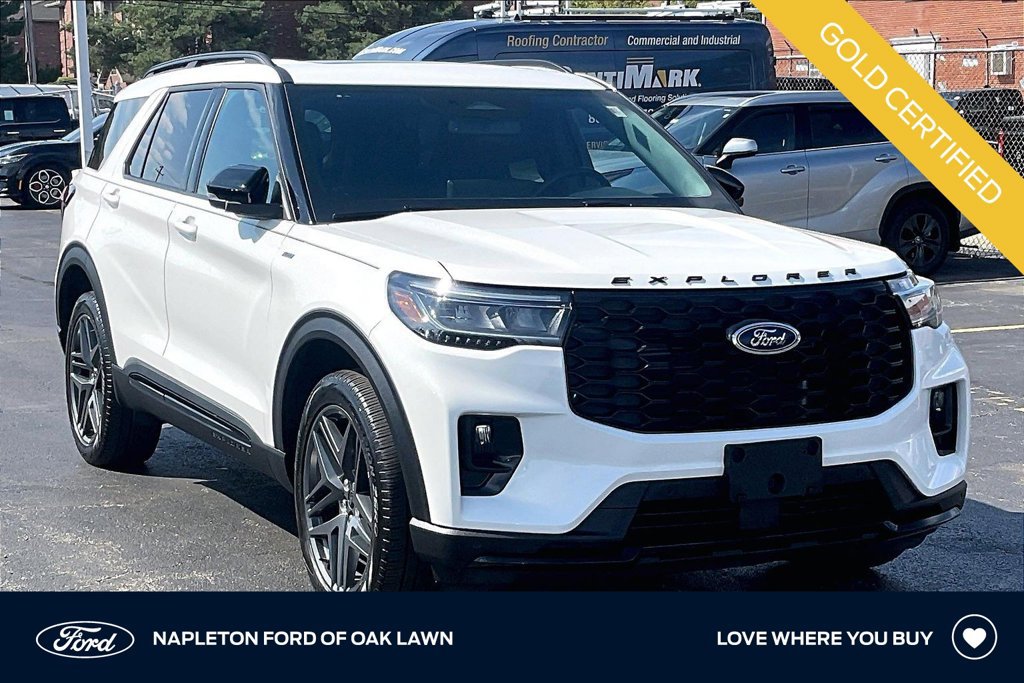 Certified 2025 Ford Explorer ST-Line w/ Premium Package AWD/4WD image 1