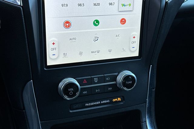 Certified 2022 Ford Edge Titanium image 18