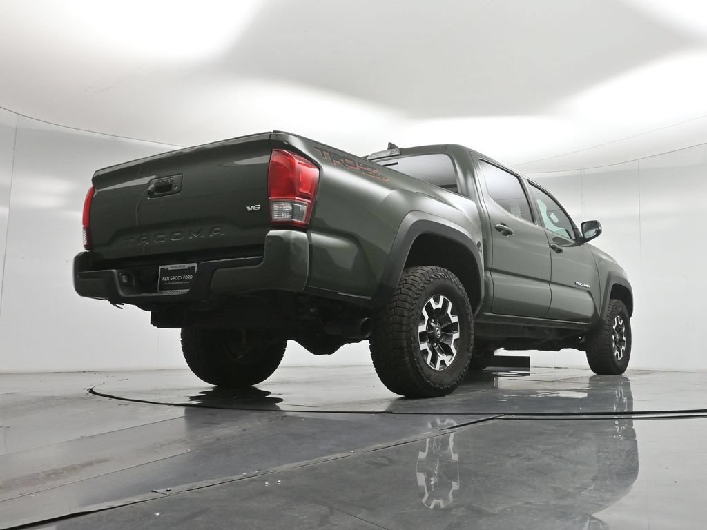 Used 2022 Toyota Tacoma TRD Off-Road w/ Technology Package RWD image 51