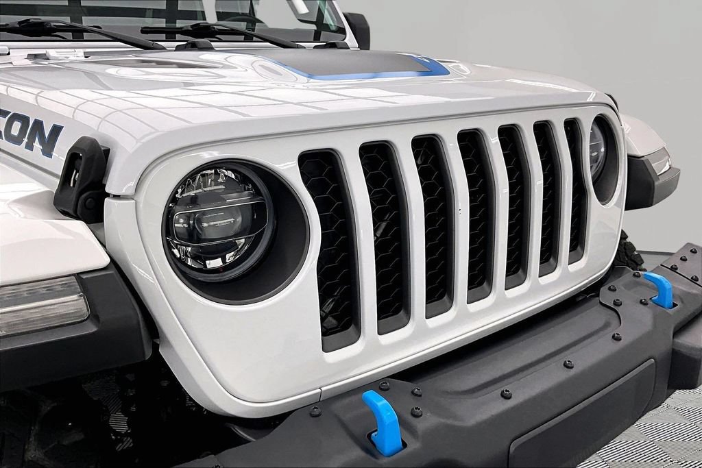 Used 2021 Jeep Wrangler Unlimited Rubicon 4xe w/ Steel Bumper Group AWD/4WD image 28