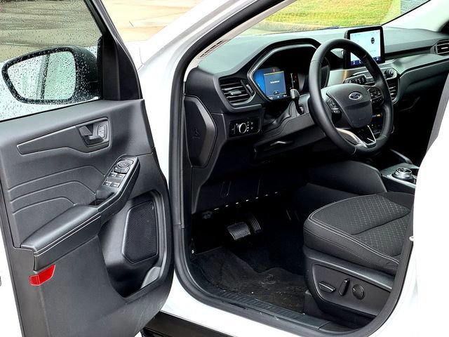 Certified 2024 Ford Escape Active image 8