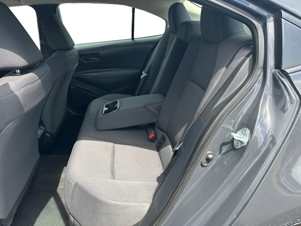 Used 2024 Toyota Corolla LE FWD image 38