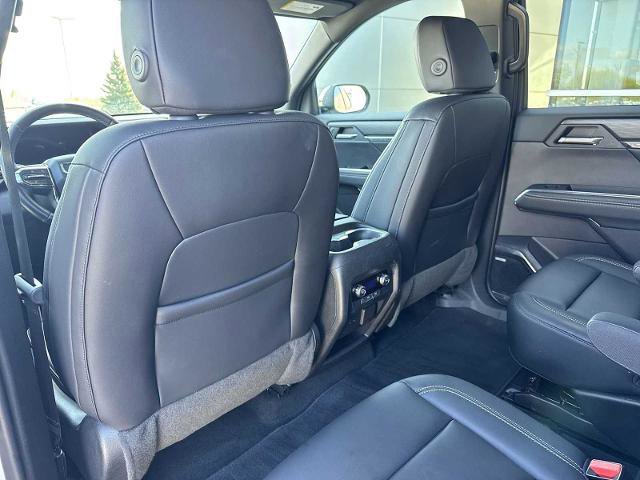 Used 2024 GMC Acadia Elevation AWD/4WD image 14
