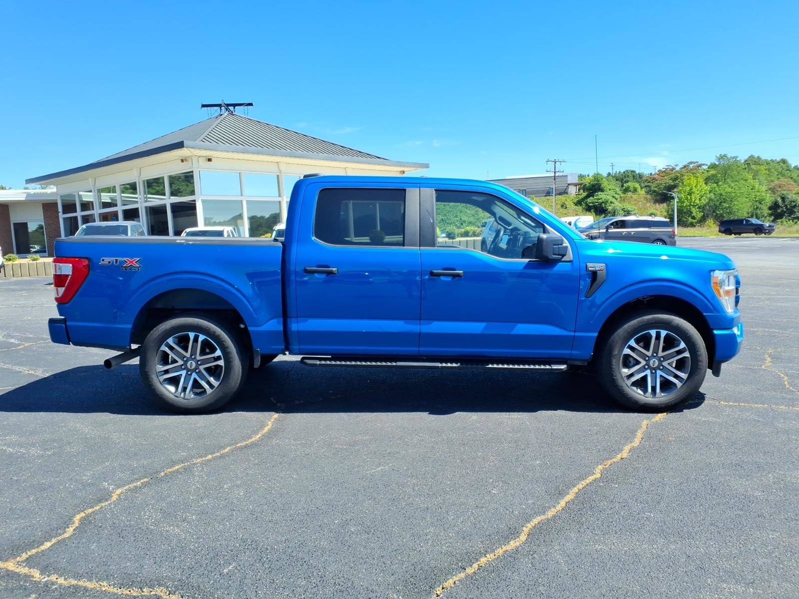 Certified 2021 Ford F150 XL w/ STX Appearance Package AWD/4WD image 9