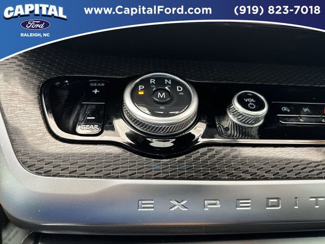 Certified 2025 Ford Expedition Max Platinum w/ Stealth Performance Package image 30