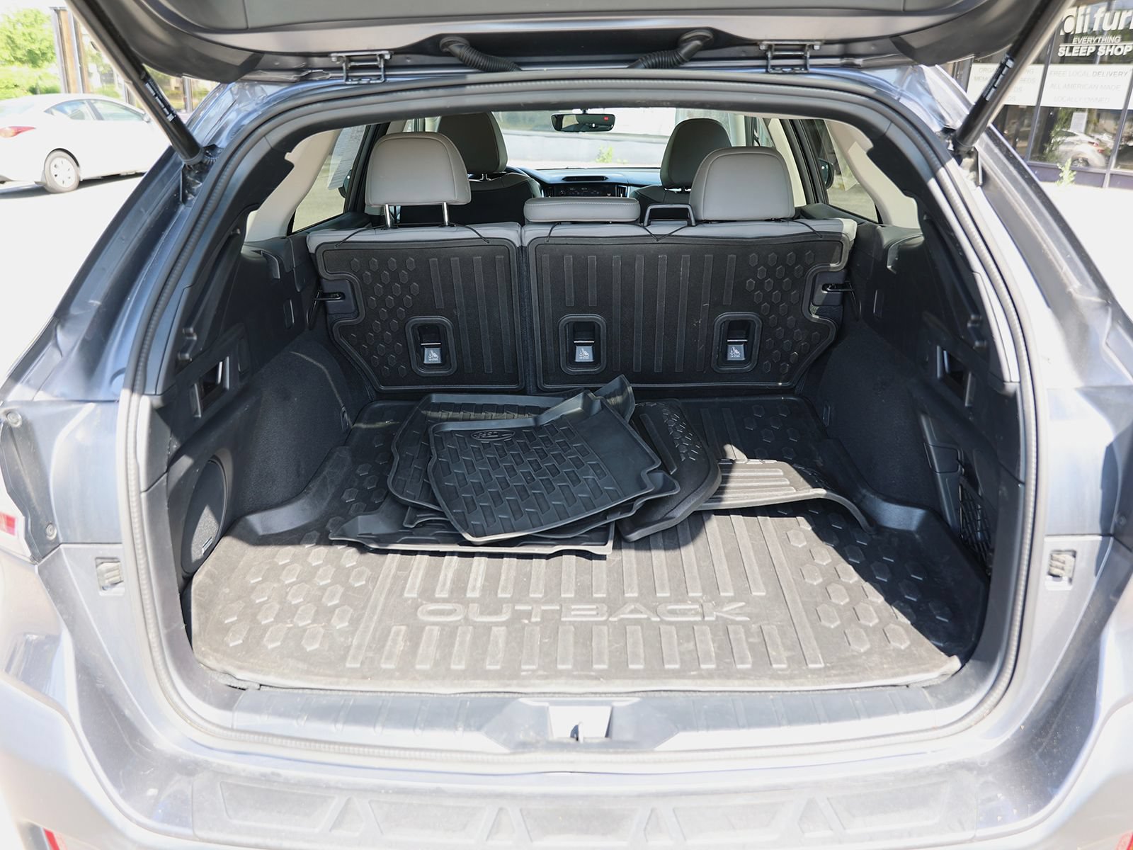 Used 2022 Subaru Outback Limited AWD/4WD image 14