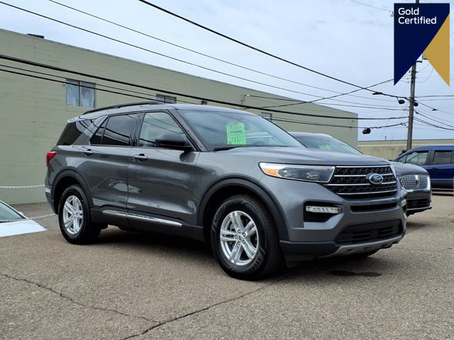 Certified 2023 Ford Explorer XLT w/ Equipment Group 202A