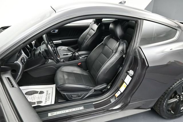Certified 2022 Ford Mustang GT Premium w/ Black Accent Package RWD image 11
