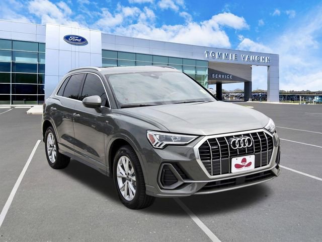 Used 2024 Audi Q3 2.0T Premium Plus w/ Premium Plus Package AWD/4WD image 6