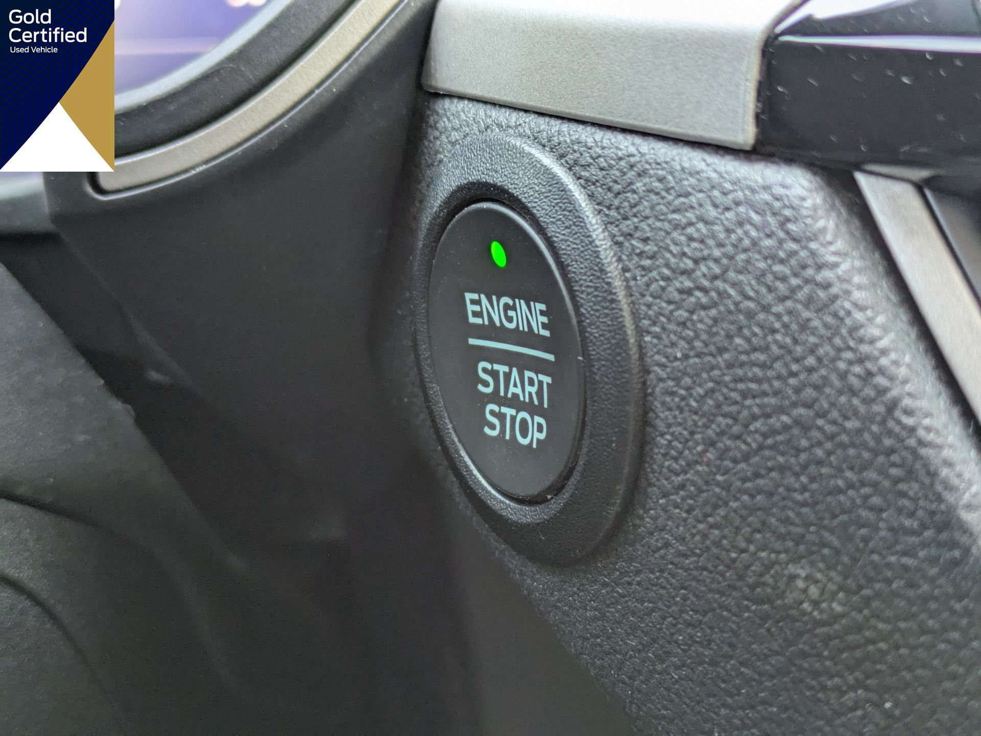 Certified 2022 Ford Escape SEL w/ Technology Package FWD image 35