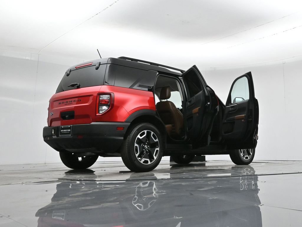 Certified 2023 Ford Bronco Sport Outer Banks w/ Tech Package image 49