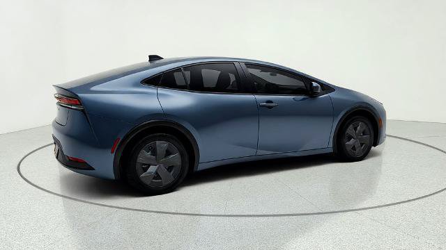 Used 2026 Toyota Prius LE FWD image 8