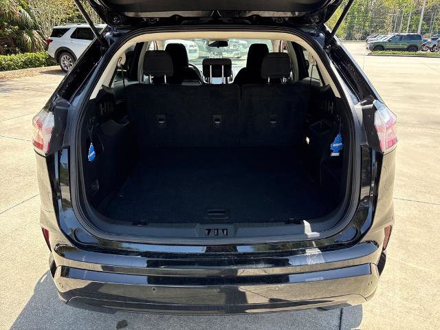 Certified 2024 Ford Edge SE w/ Black Appearance Package image 28