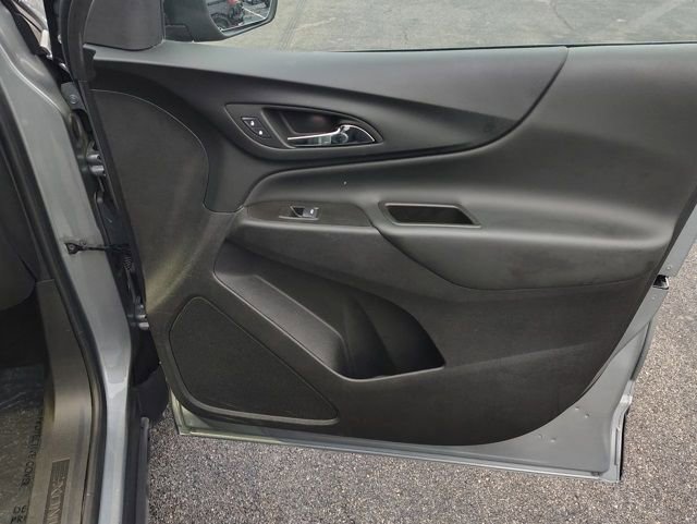 Used 2024 Chevrolet Equinox LT image 31