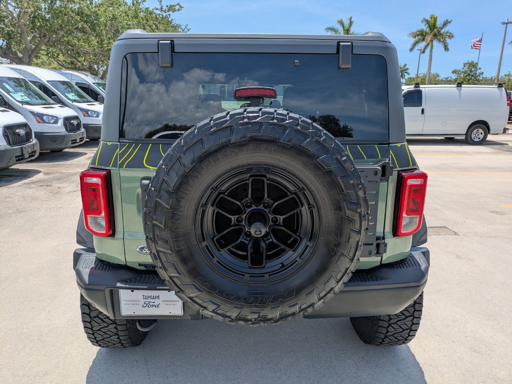 Certified 2025 Ford Bronco Big Bend w/ Black Diamond Package AWD/4WD image 16